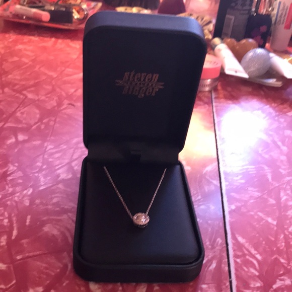 Round silver necklace - Picture 2 of 2